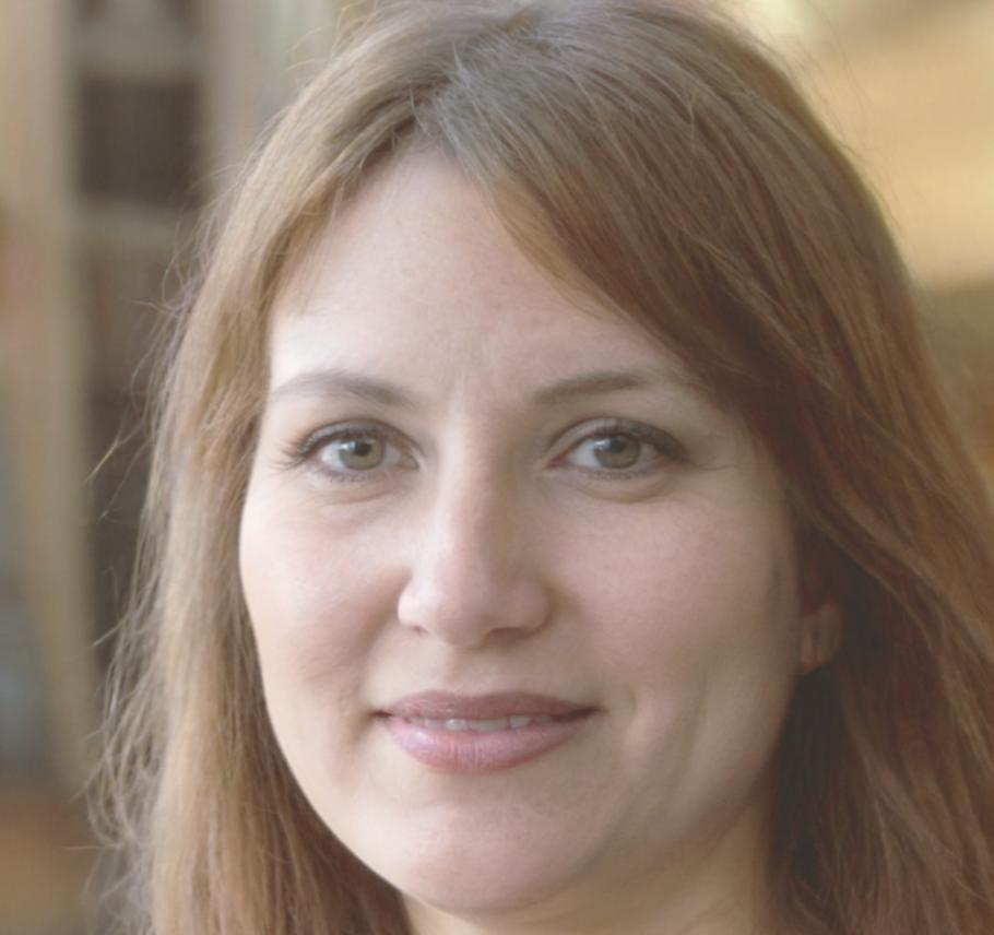 Portrait of Raina Svendsen, Client Operations Lead